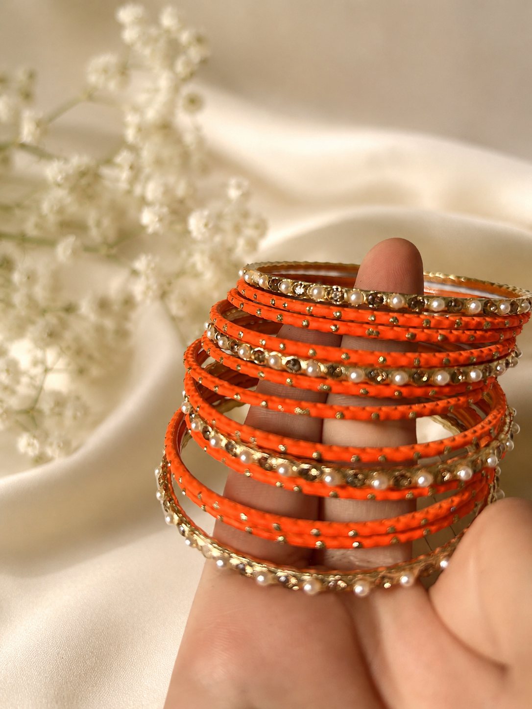 Size: 2.8 Orange & Pearl Bangles