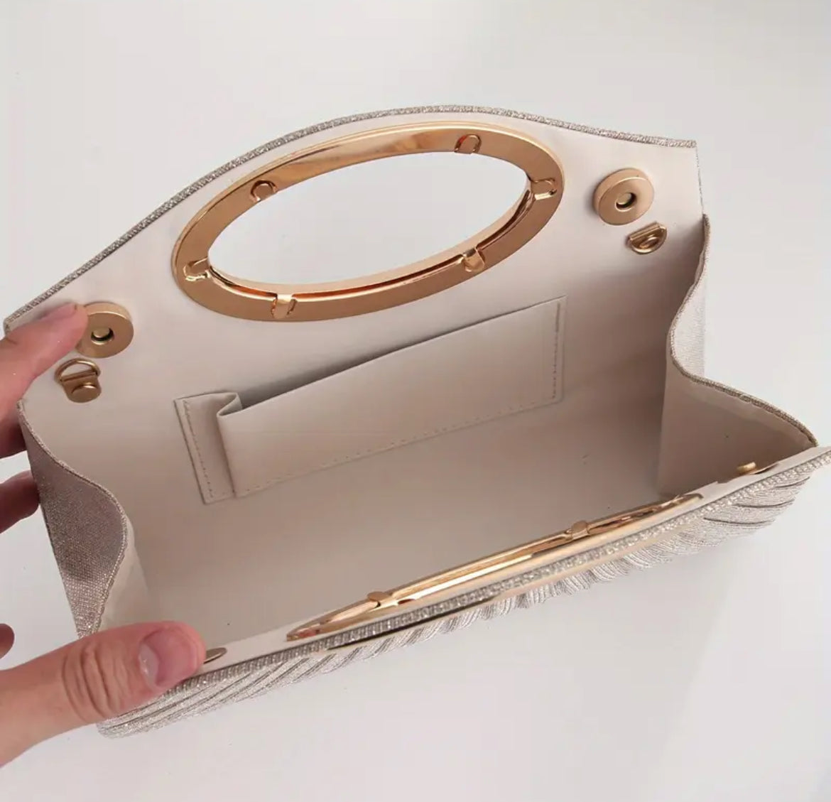 Sparkling Crystal Clutch