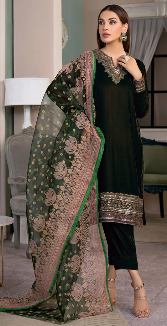 Brand: Limelight-Darkgreen-Velvet