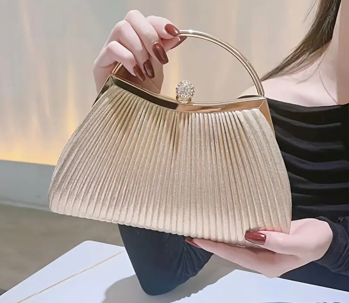 Sparkling Crystal Clutch
