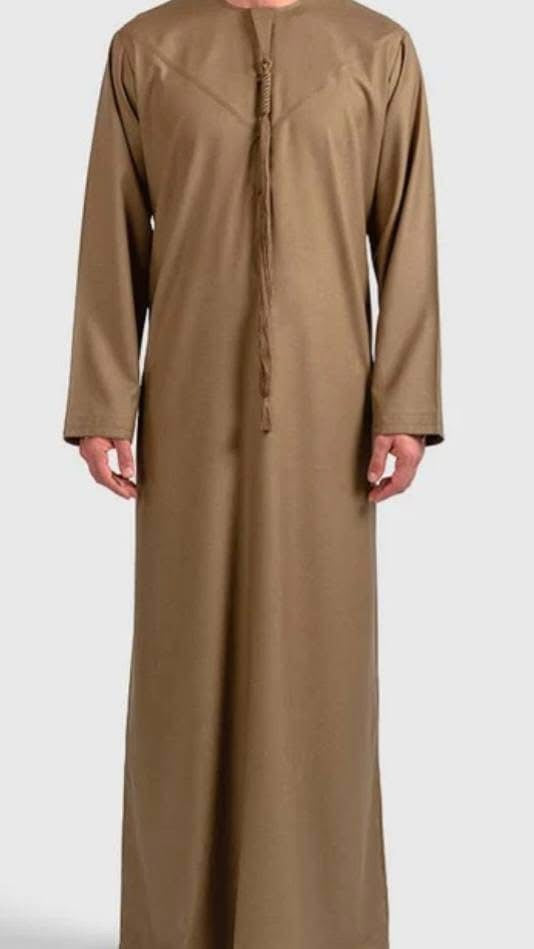 Emirati Thobe/Jubba