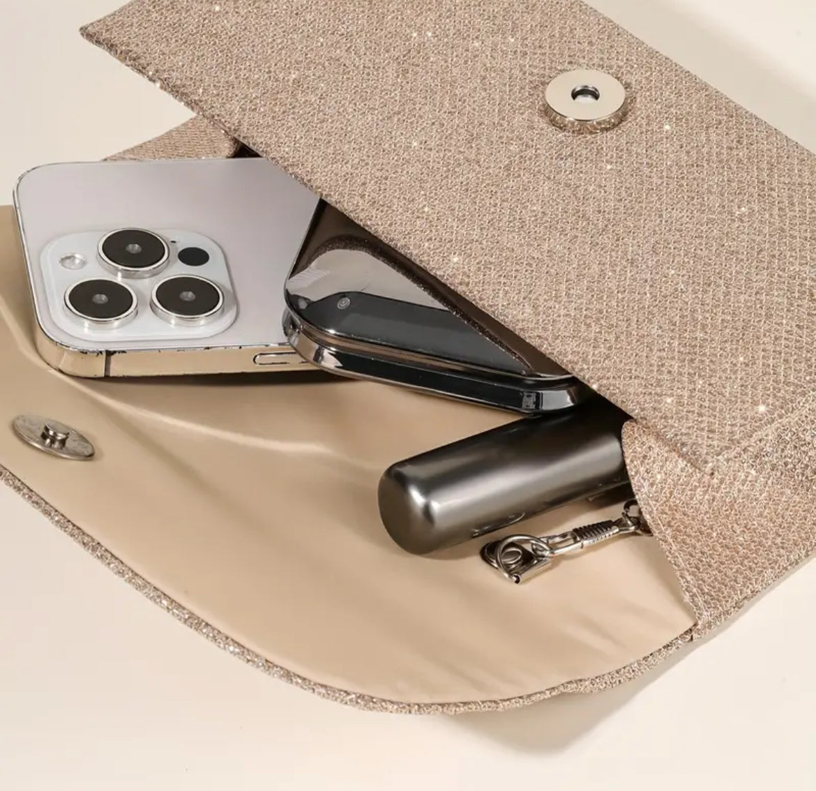 Sparkling Crystal Clutch