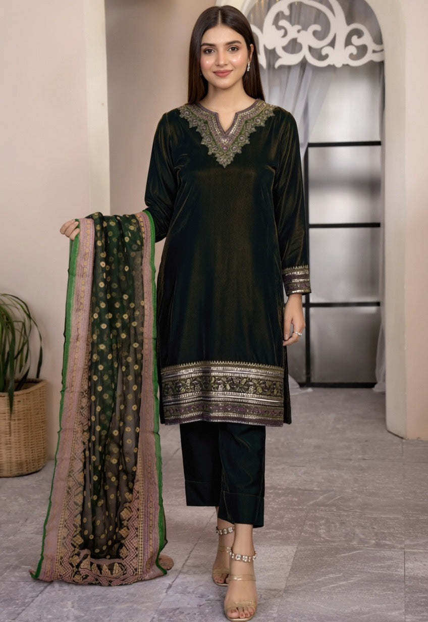 Brand: Limelight-Darkgreen-Velvet