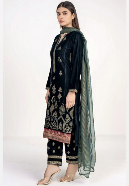 Brand: Limelight-Darkgreen-Velvet