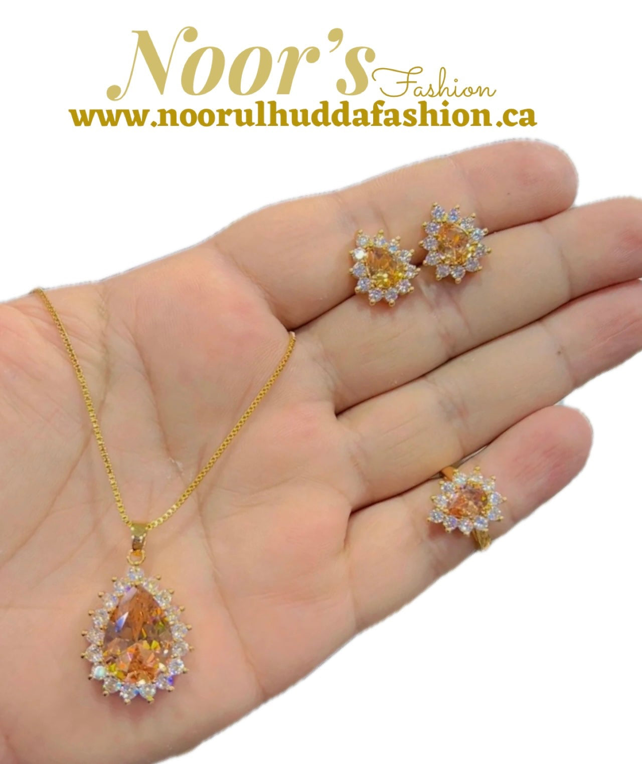 Golden-3D Zircon Locket Set