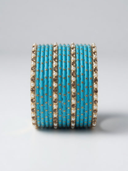 Size: 2.8 Blue & Pearl Bangles