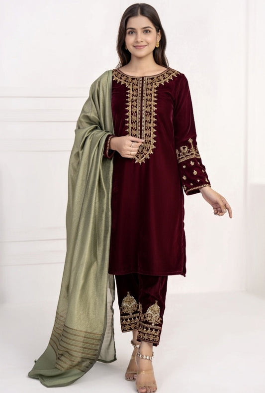 Brand: Limelight-Burgundy-Velvet