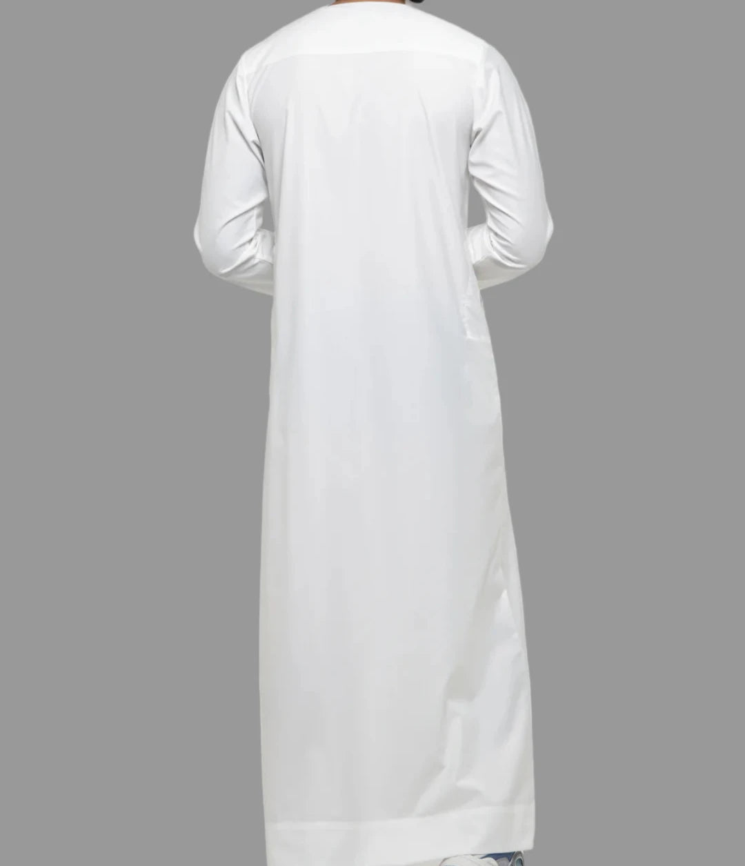 Off White-Noor’s-thobe/Jubba-Emirati Style