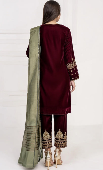 Brand: Limelight-Burgundy-Velvet