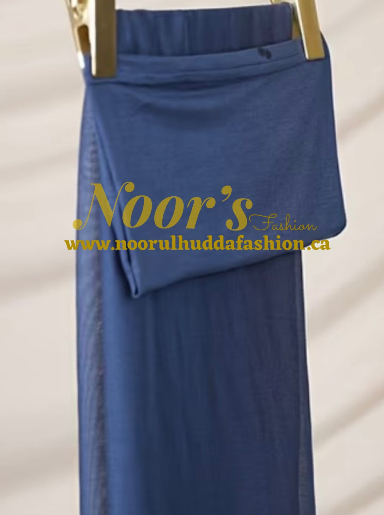 Model Hijab W/Matching Hijab Cap