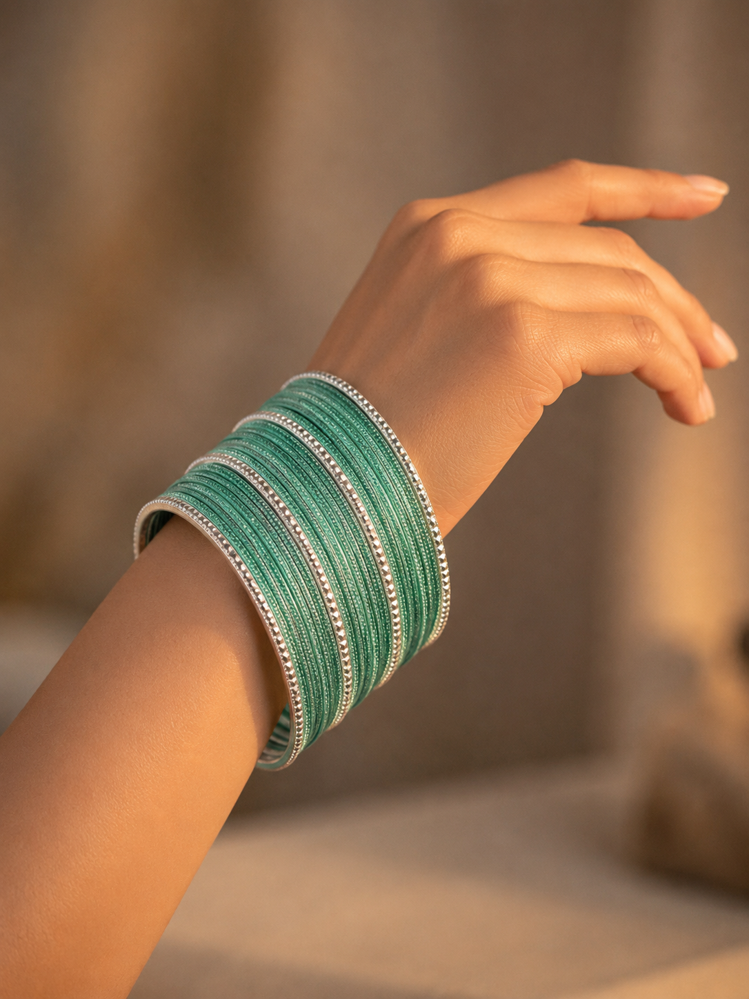 Size: 2.8 Mint green & Silver Bangles