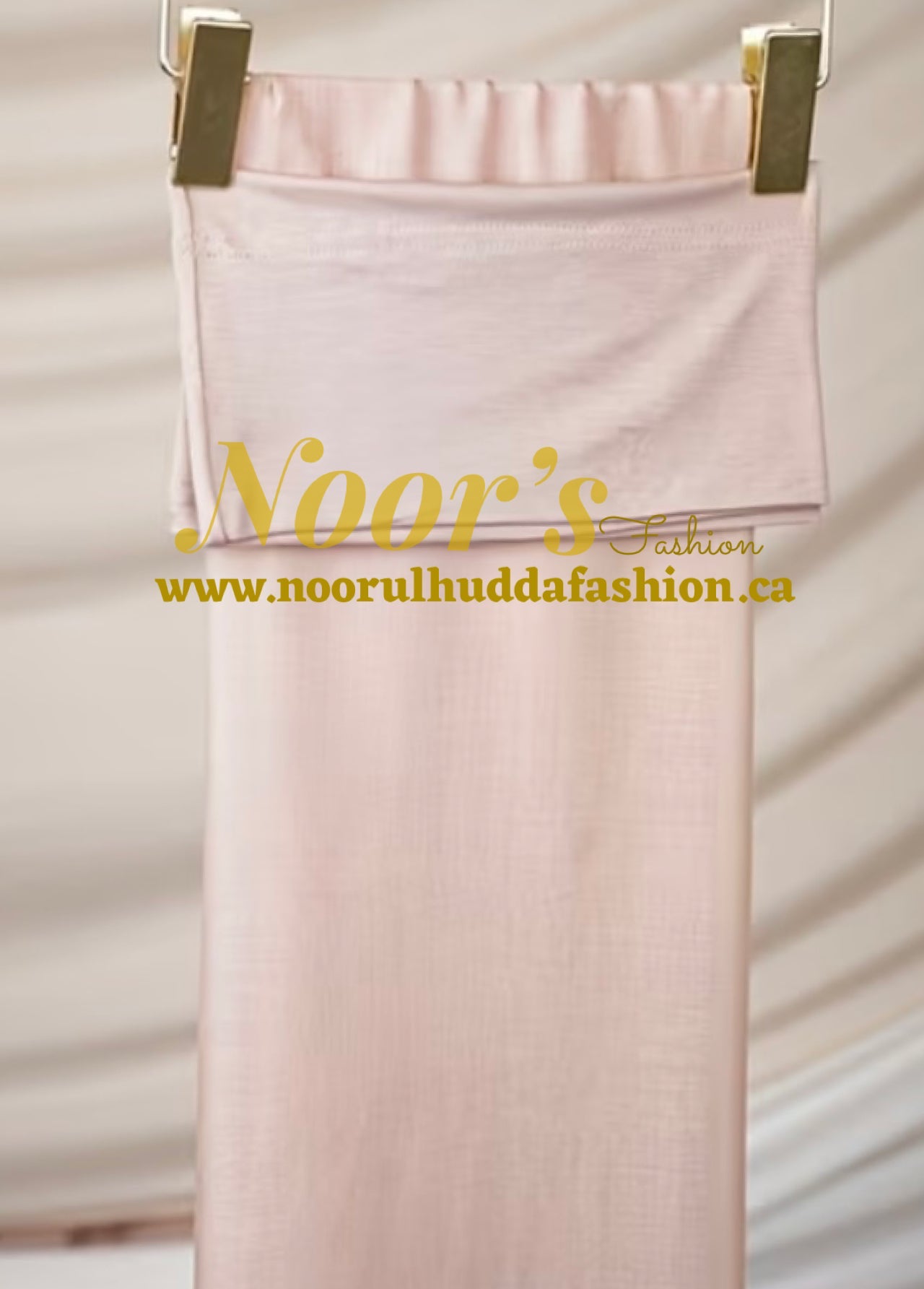 Model Hijab W/Matching Hijab Cap