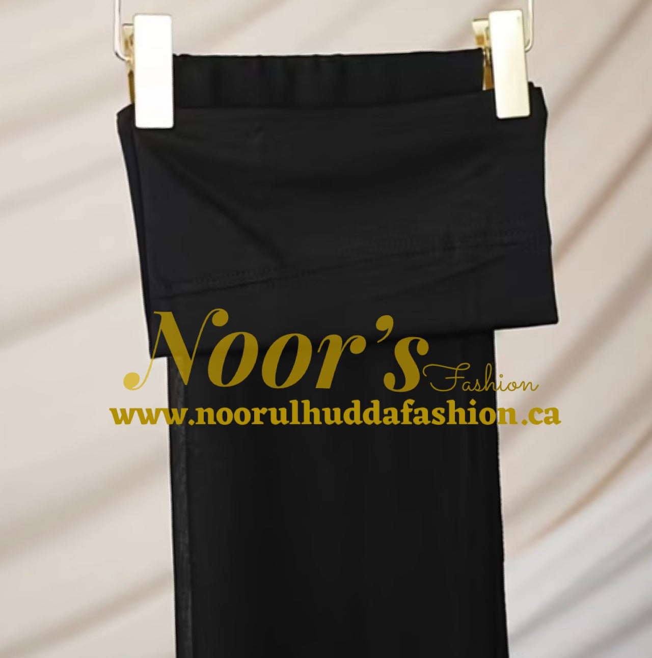 Model Hijab W/Matching Hijab Cap