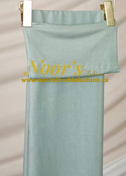 Model Hijab W/Matching Hijab Cap