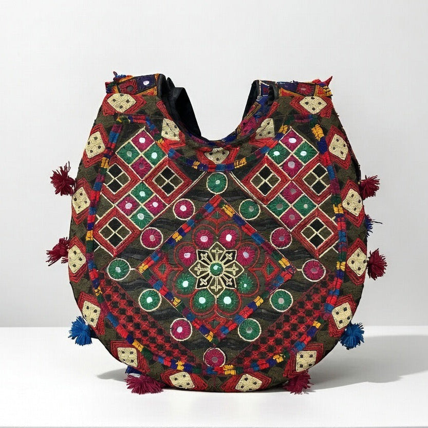 Ladies Shoulder Bags-Embroidered