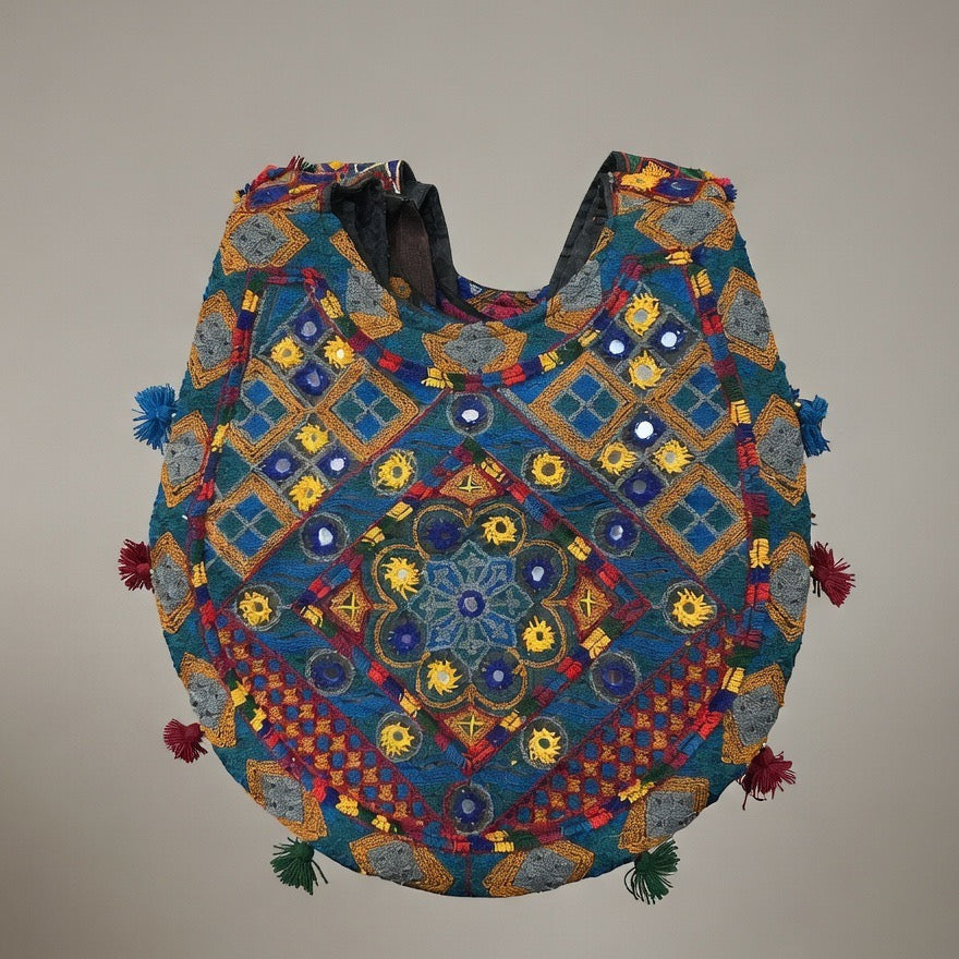 Ladies Shoulder Bags-Embroidered