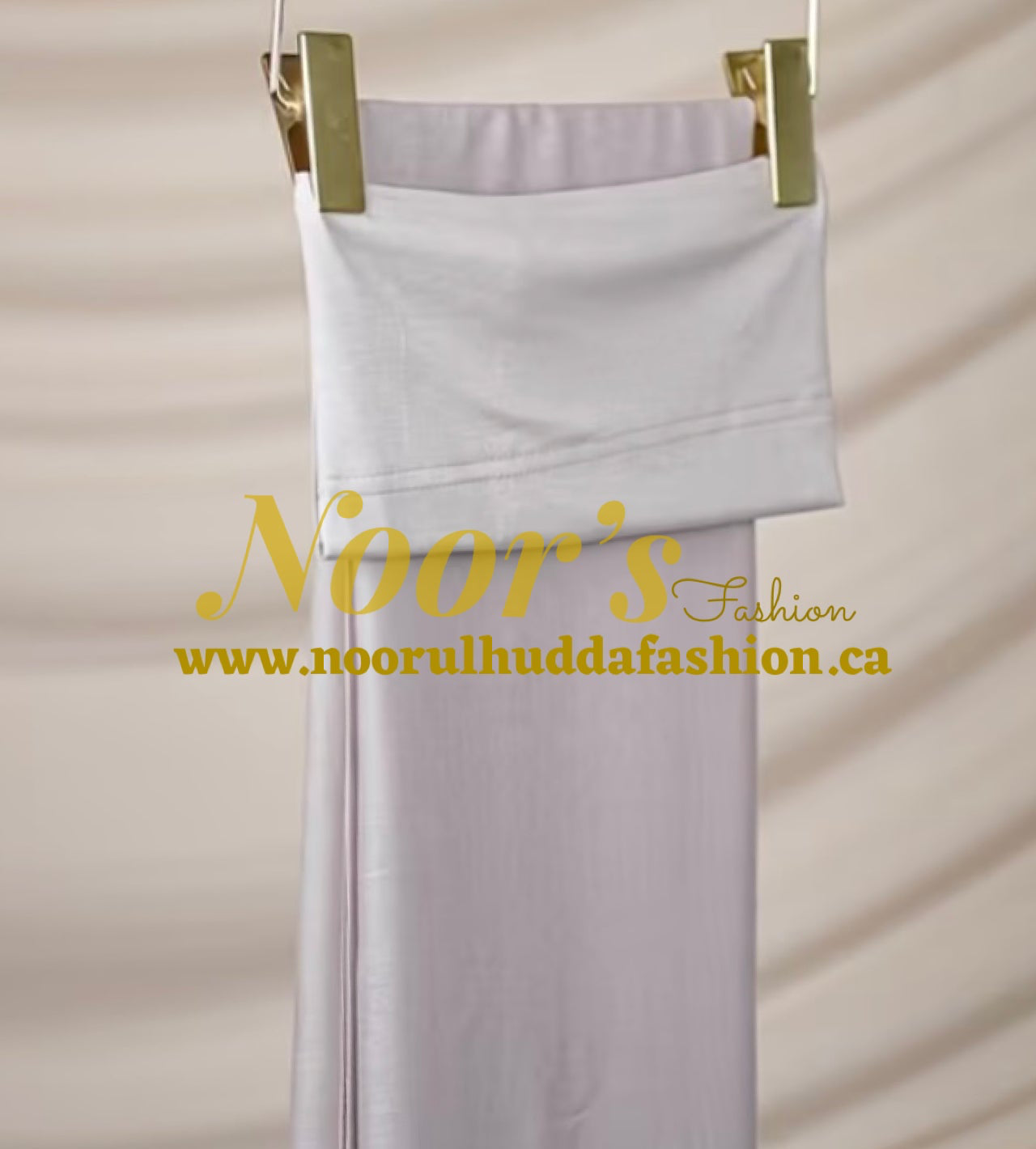 Model Hijab W/Matching Hijab Cap