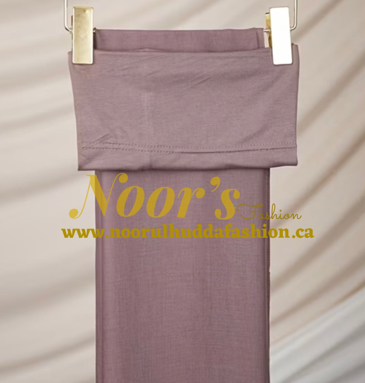 Model Hijab W/Matching Hijab Cap