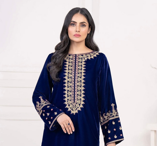 Brand: Limelight-Blue-Velvet