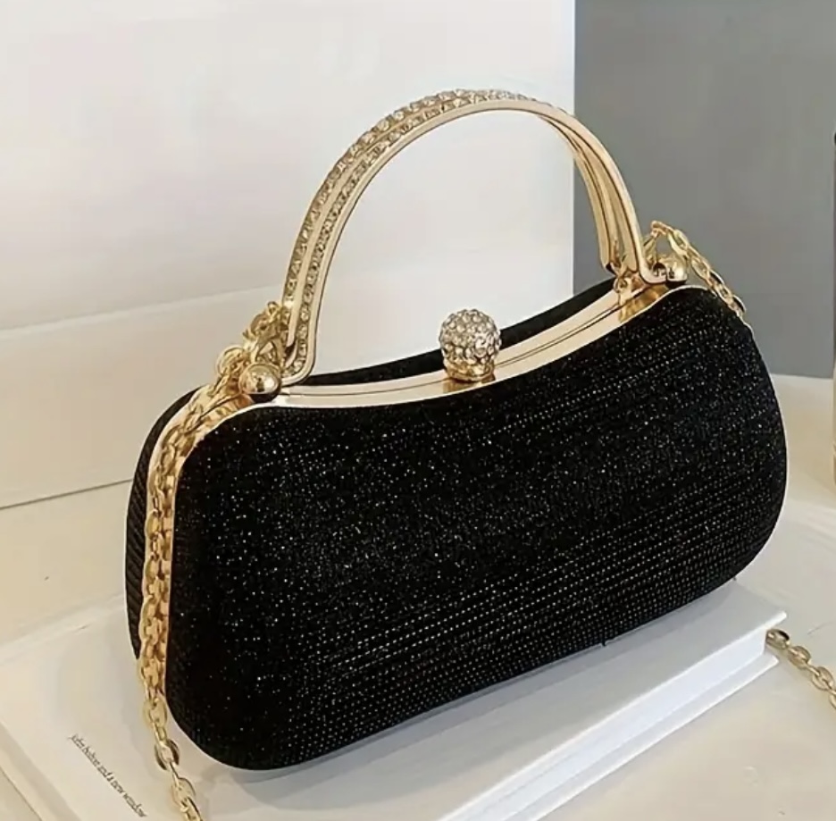 Sparkling Crystal Clutch
